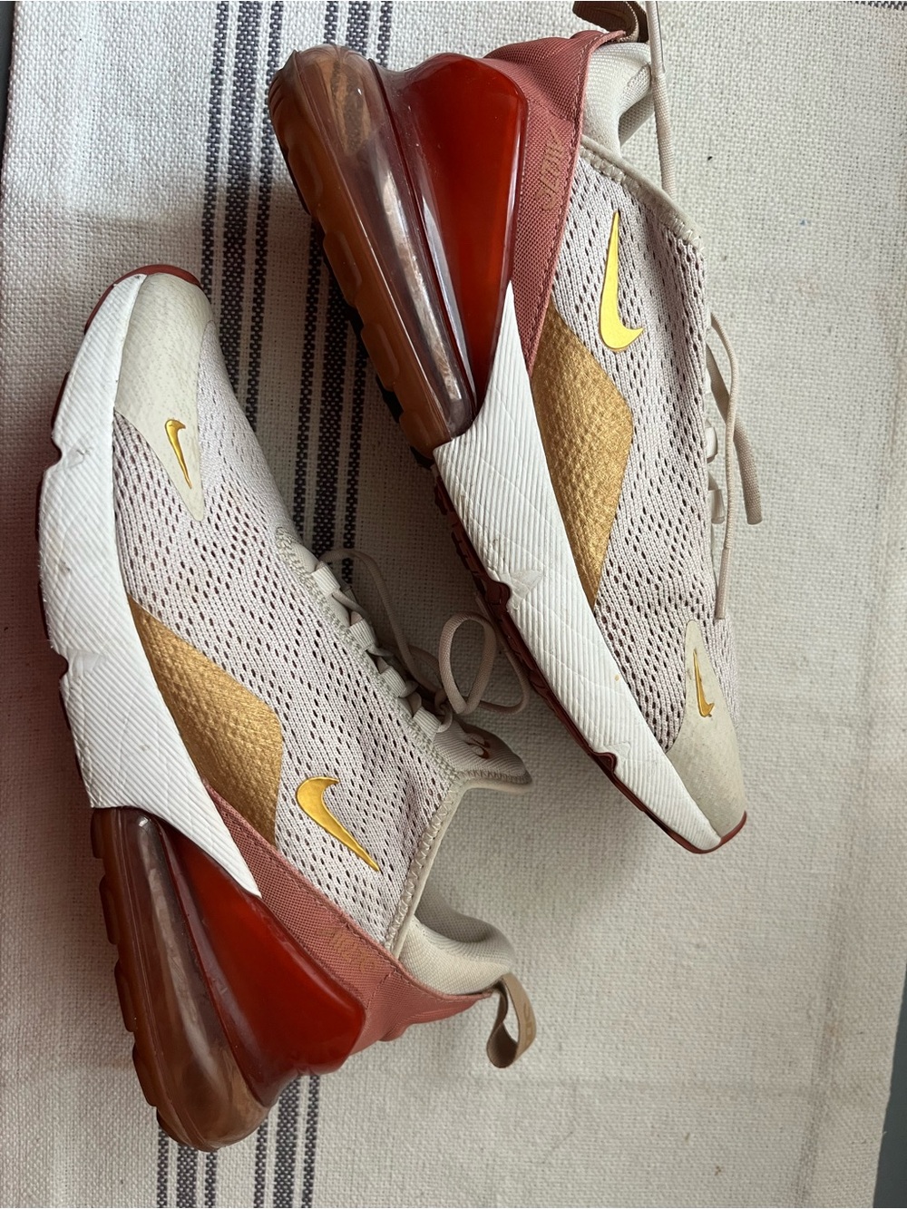 Nike Women’s Air Max 270 Sneakers in Beige, Gold & Red - Picture 4 of 7